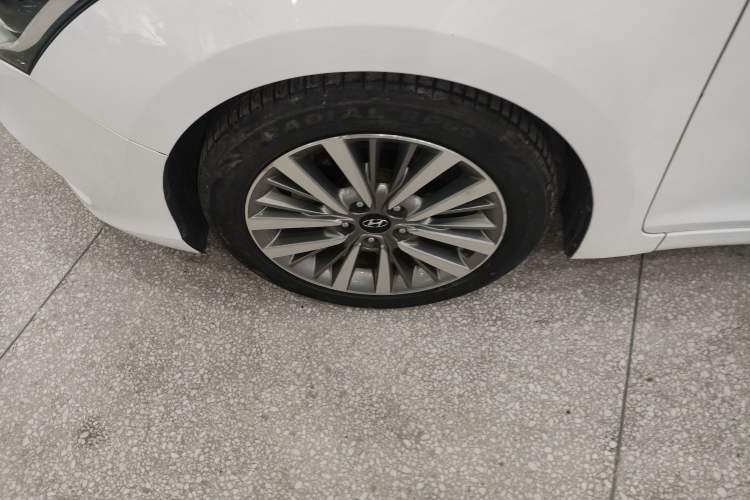 Used Hyundai Mistra 2017 1.8L Automatic Deluxe DLX Model China V Emission Standard