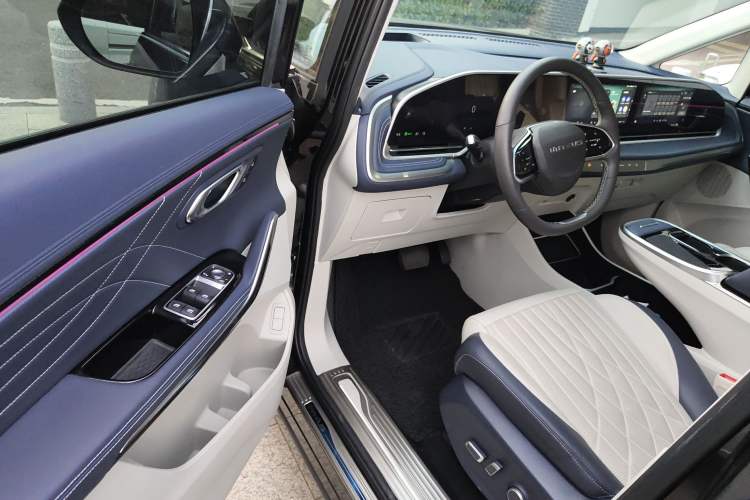 Used SAIC MAXUS G90 2022 2.0T Interstellar Seven-Seater