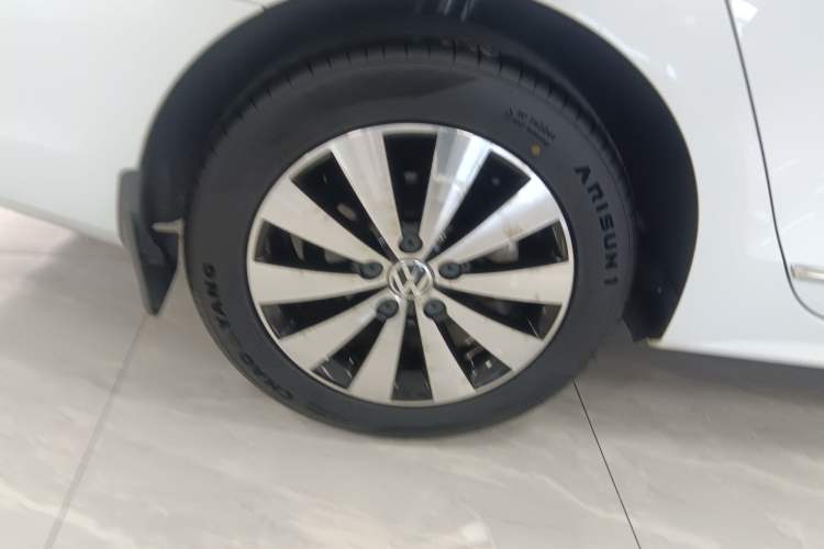 Used Volkswagen Sagitar 2018 1.6L Manual Comfort Model
