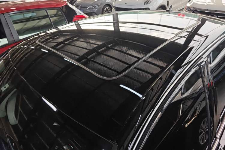 Used Audi A6L 2018 30th Anniversary Edition 30 FSI Style Model Roof