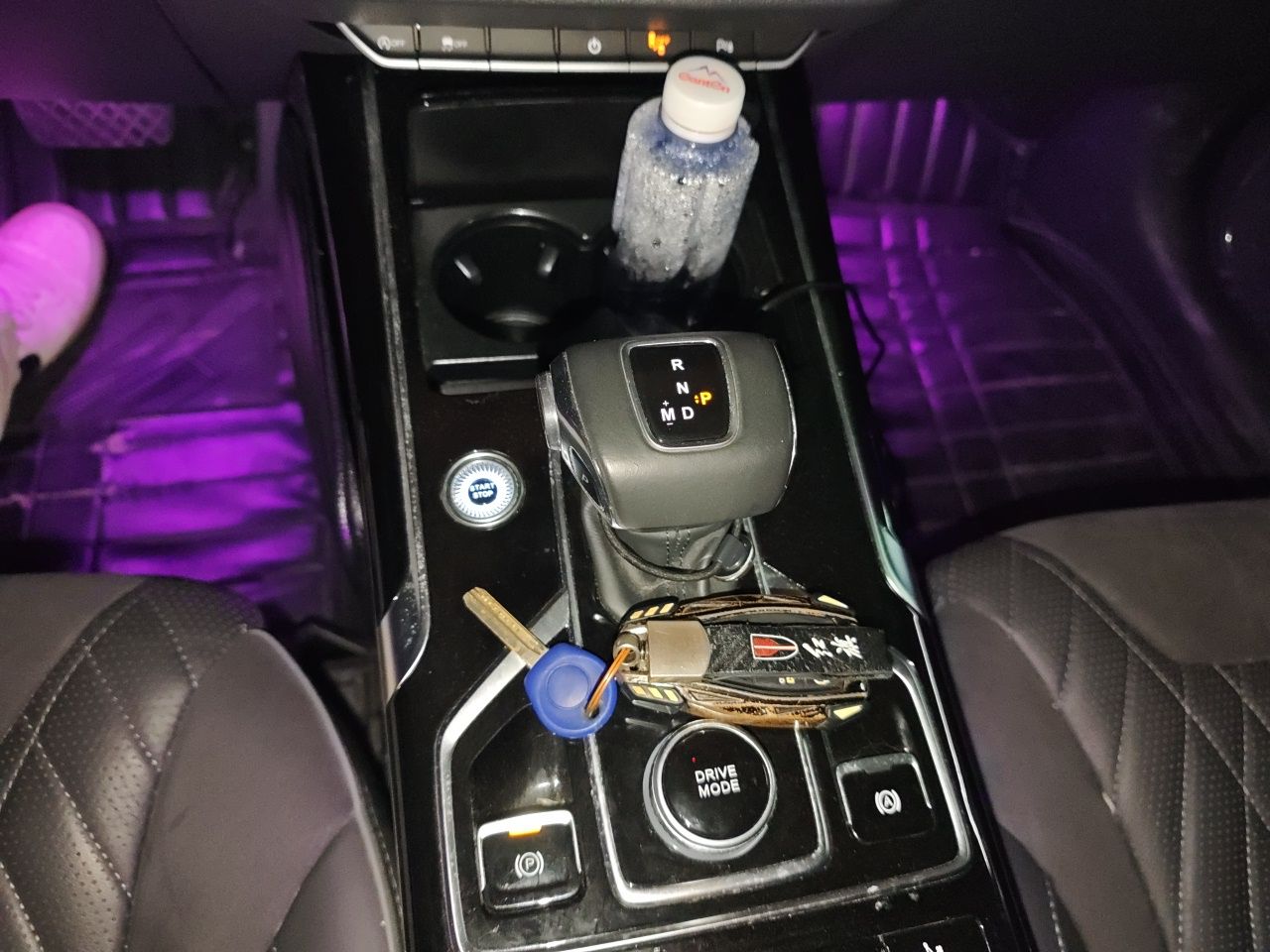 Hongqi HS5 2022 Revised Version 2.0T Smart Connect Flagship Edition — снимка 14