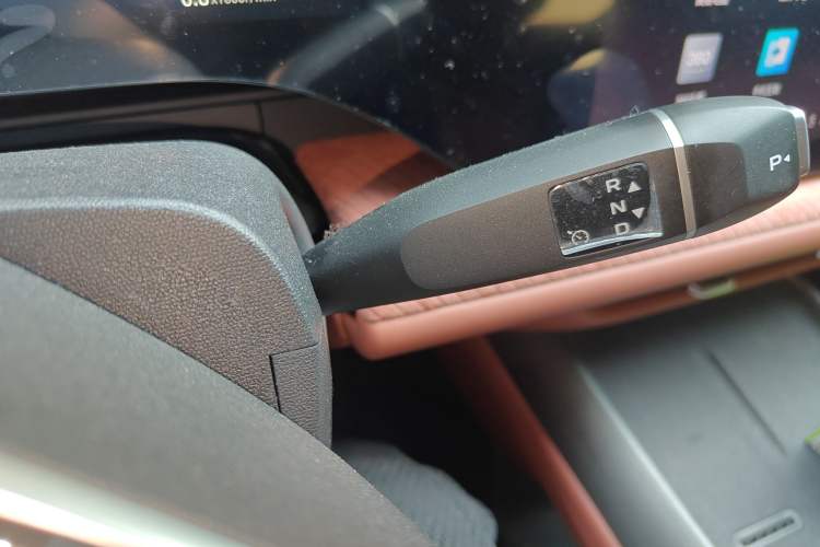 Used Changan CS75 PLUS 2025 4th Generation 1.5T New Blue Whale Smart Flagship Version
