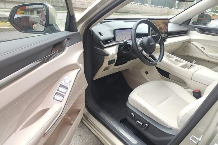 Used Haval H6 2024 1.5T Two-Wheel Drive Ultra

