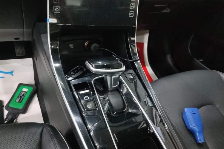 Used Hyundai ix25 2020 1.5L CVT GLS Smart Model Gear Lever