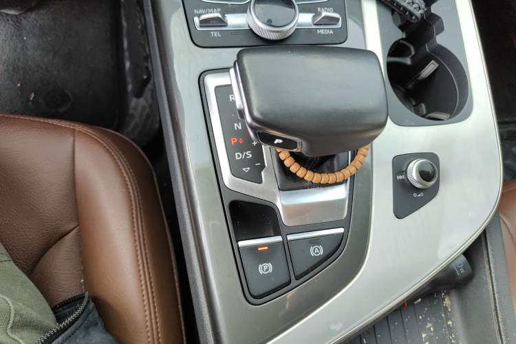 Used Audi Q7 2019 45 TFSI Comfort Model