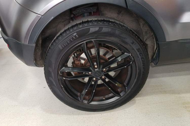 Used Land Rover Range Evoque 2017 2.0T SE Smart Glow Edition Right Rear Wheel Hub