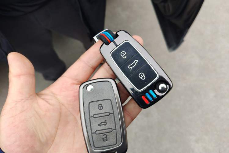 Used Volkswagen Tiguan L 2016 300TSI Automatic Two-Wheel Drive Luxury Edition
