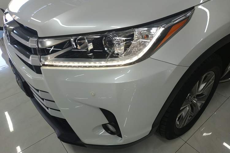 Used Toyota Highlander 2021 2.0T Four-Wheel Drive Elite Edition 7-Seater