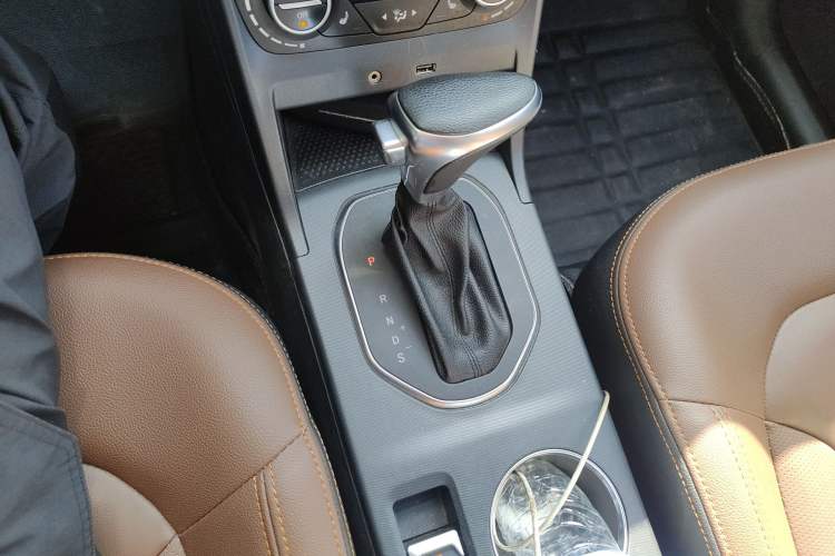 Used FAW Senya R7 2018 R7C 1.6L Automatic Smart Edition