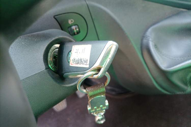 Used Iveco Eurocargo 2021 2.0T Manual - Yunrui Short Wheelbase Low-Roof Side-Sliding Door F1A