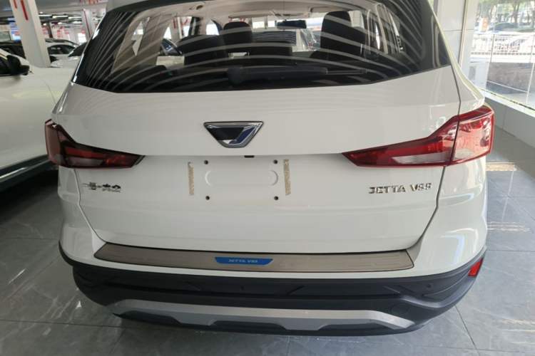 Used Jetta VS5 2020 280TSI Automatic "Thirty and Standing Tall" Edition
