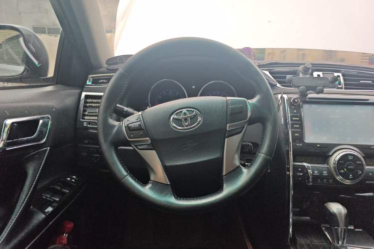 Used Toyota Reiz 2012 2.5V Fengdu Elite Stylish Edition