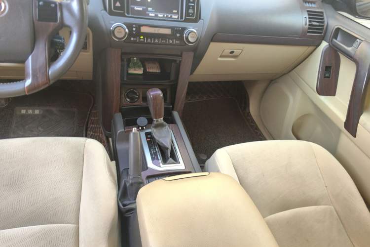 Used Toyota Prado 2014 2.7L Automatic Standard Edition