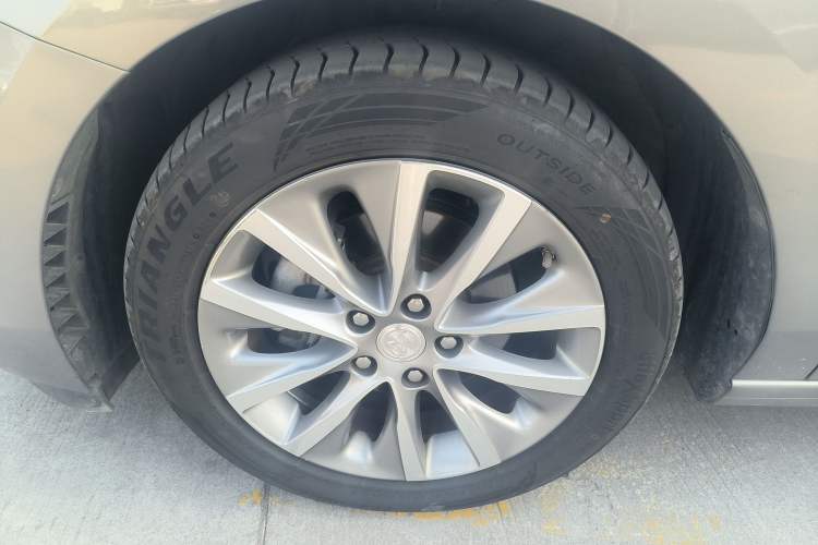 Used Buick GL6 2019 18T 6-Seater Connected Luxury Version China V Standard
