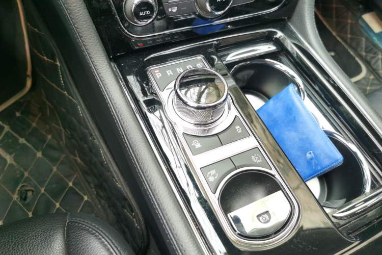 Used Jaguar XJ 2018 XJL 3.0 SC Two-Wheel-Drive Elegant Business Edition
