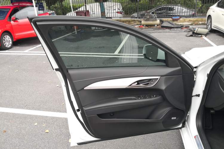 Used Cadillac ATS-L 2017 28T Fashion Edition