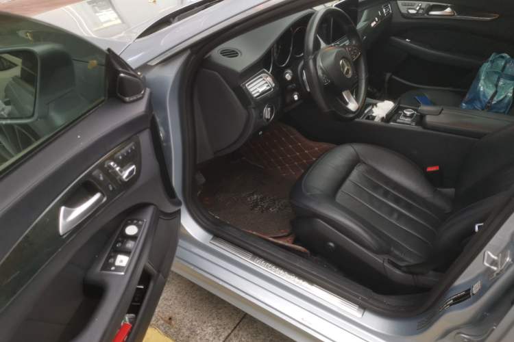 Used Mercedes-Benz CLS 2017 CLS 320 Elegant Edition Driver Seat