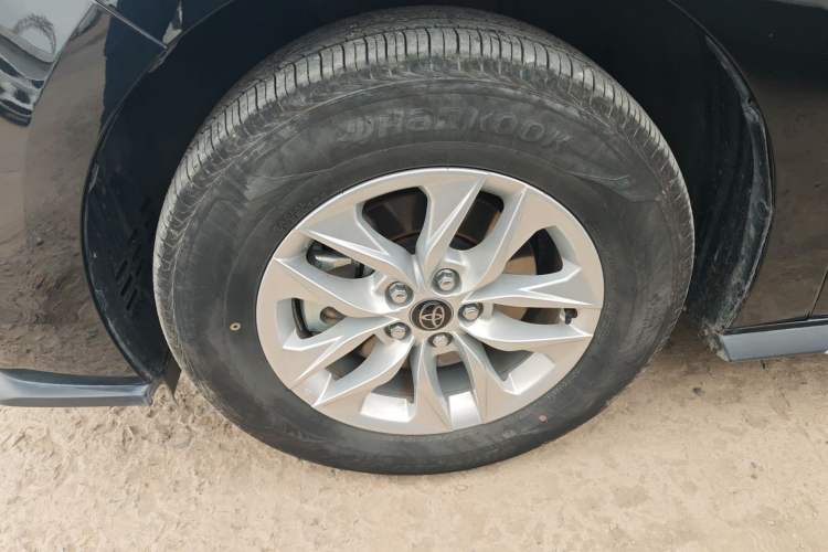 Used Toyota Granvia 2024 2.5L Hybrid Comfort Edition