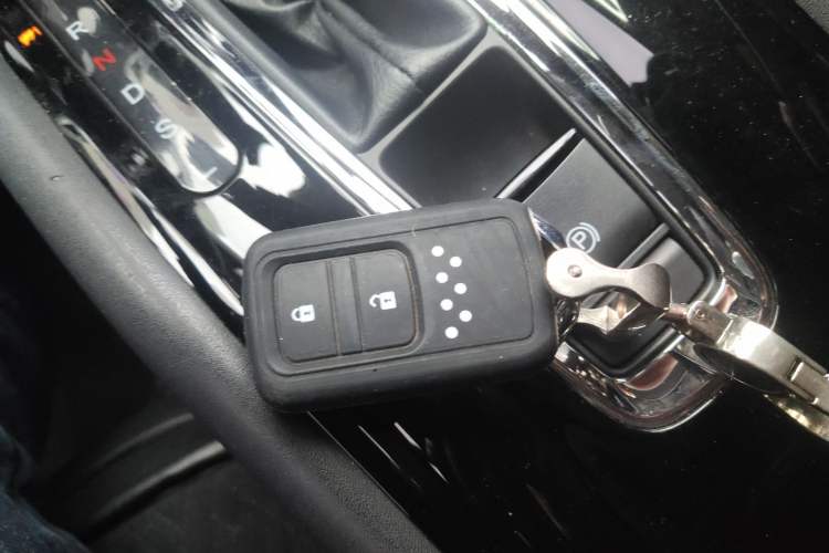 Used Honda Vezel 2020 1.5L CVT Luxury Edition