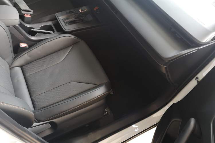 Used Toyota Corolla Cross 2026 Model 2.0L Elite Edition