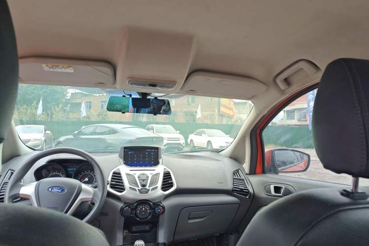 Used Ford EcoSport 2013 1.5L Manual Fashion Model