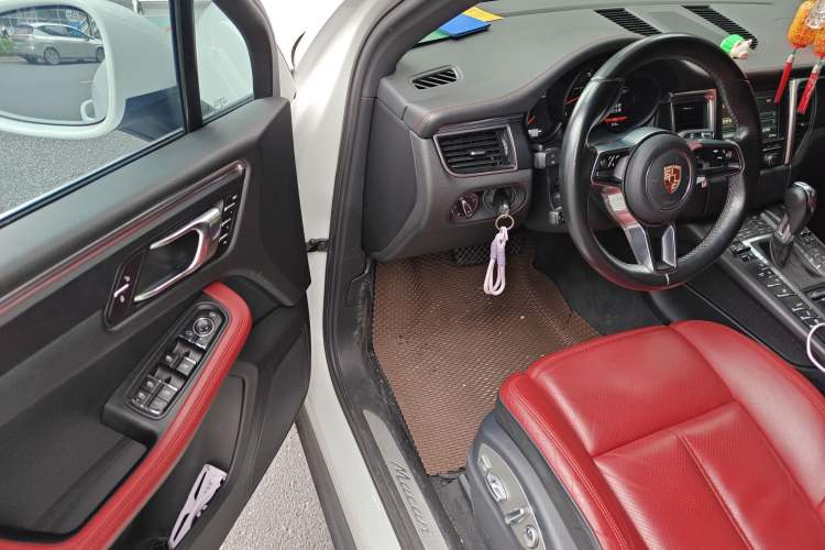 Used Porsche Macan 2016 Macan 2.0T