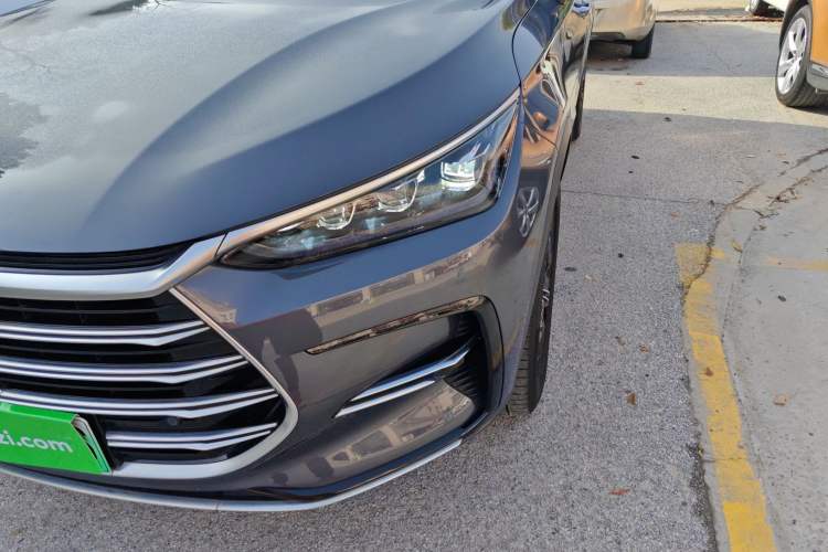 Used BYD Tang New Energy 2021 DM 2.0T Four-Wheel Drive High-Performance Luxury Model
