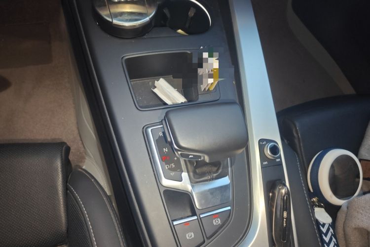 Used Audi A4L 2023 40 TFSI Fashion Dynamic Model
