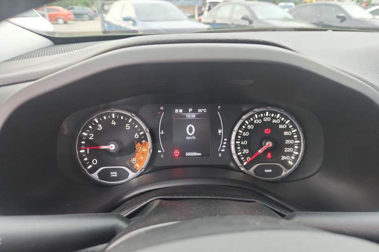 Used Jeep Renegade 2019 220T Automatic Elite Edition Instrument Cluster