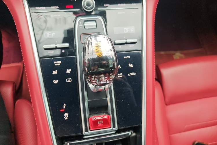 Used Porsche Panamera 2017 Panamera 4 Executive Long Wheelbase 3.0T