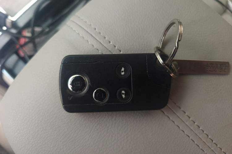 Used Honda Elysion 2012 2.4L VTi-S Prestige Edition
