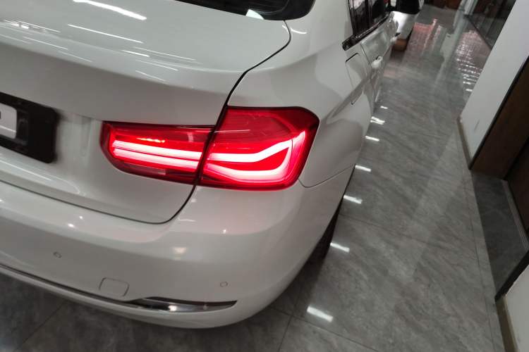 Used BMW 3 Series 2017 320Li Fashion Model