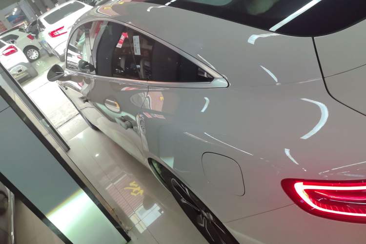 Used Hima Luxeed S7 2025 855 km Max Exterior 4