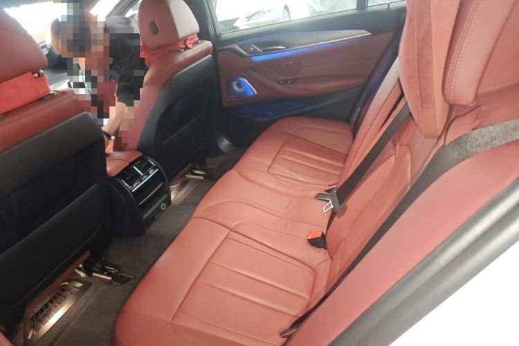 Used BMW 5 Series 2018 Restyled 530Li Leading Edition M Sport Package
