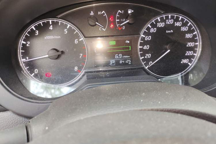 Used Nissan Tiida 2019 1.6L CVT Cool Edition China VI Standard