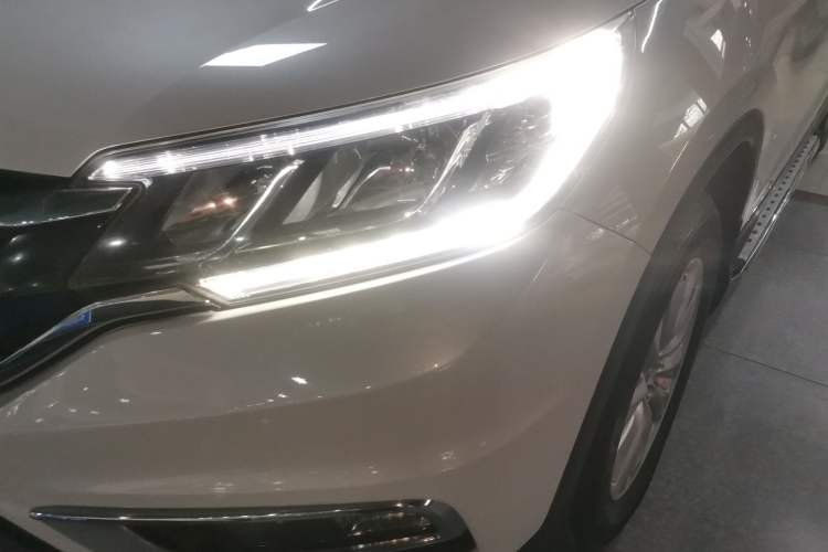 Used Honda CR-V 2015 2.0L two-wheel drive Fashion Edition Left Front Headlight