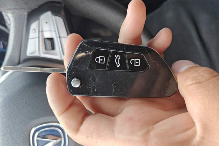 Used Changan Eado New Energy 2022 EV460 Smart Ride-Hailing Edition – Lithium Iron Phosphate