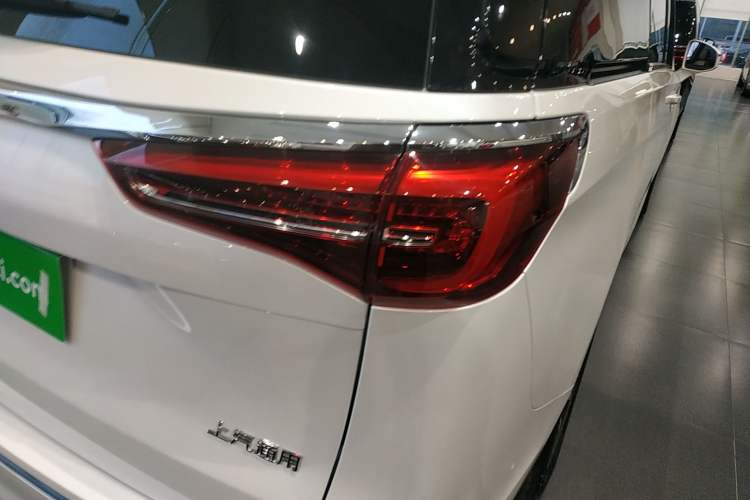 Used Buick GL8 2023 ES Lu Zun Deluxe Model
