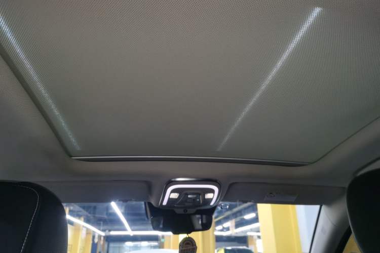 Used BYD Tang 2018 2.0T Automatic SmartConnect Prestige 7-Seater China V Standard