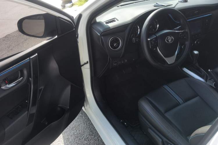 Used Toyota Levin 2018 185T CVT Luxury Edition China V Standard Driver Seat