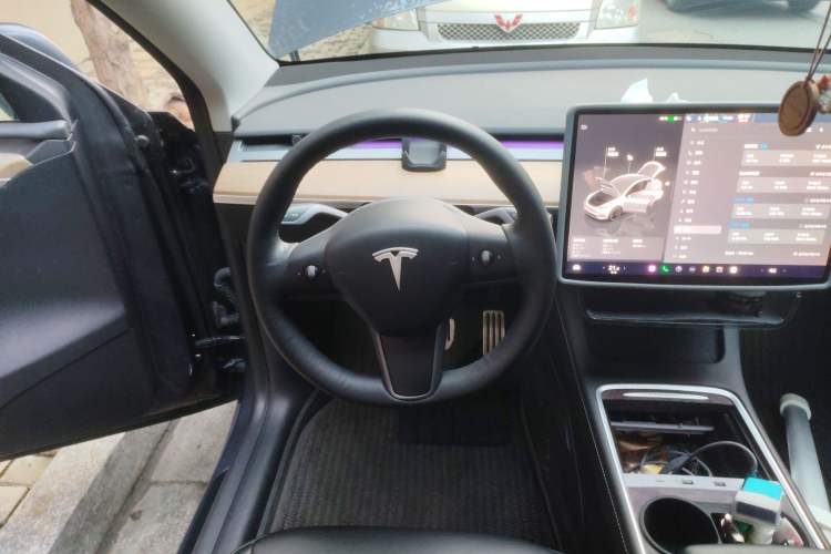 Used Tesla Model Y 2021 Performance High-Performance All-Wheel-Drive Version