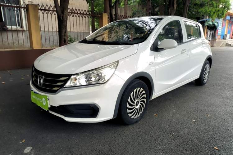 Used Baojun 310 2016 1.2L manual Comfort trim level Guazi used car, China used car export, Used car for sale, Used cars, Cheapest cars for sale