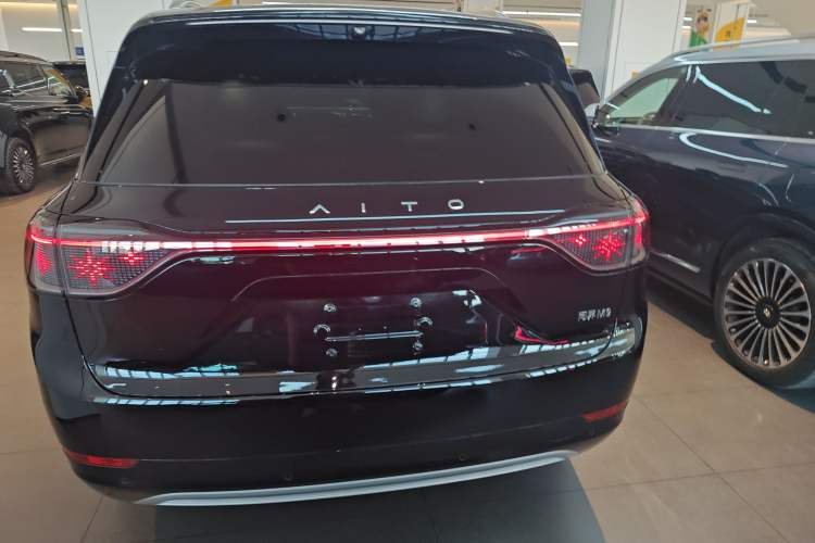 Used Hima AITO M9 2024 Range-Extended Max Edition 42 kWh 6-Seater Version Rear