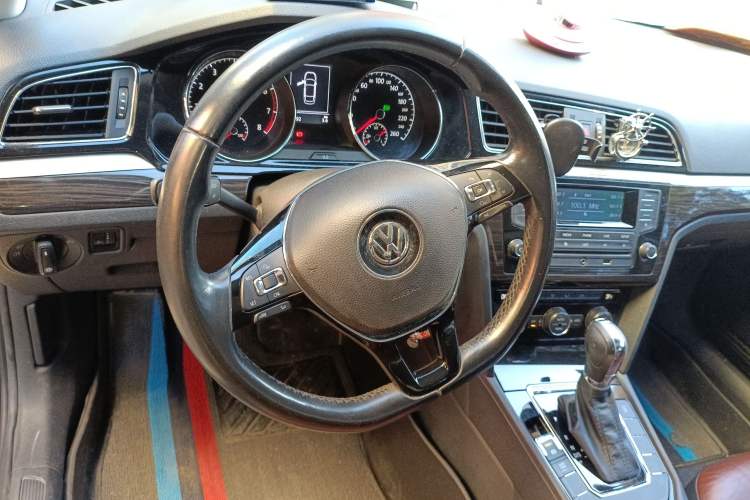 Used Volkswagen Lamando 2015 280TSI DSG Comfort Edition