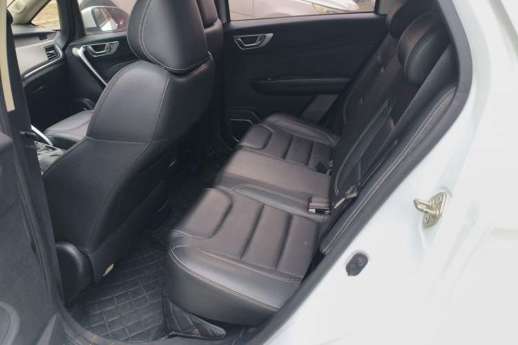 Used Geely Auto Vision X3 2017 1.5L Automatic Luxury Model
