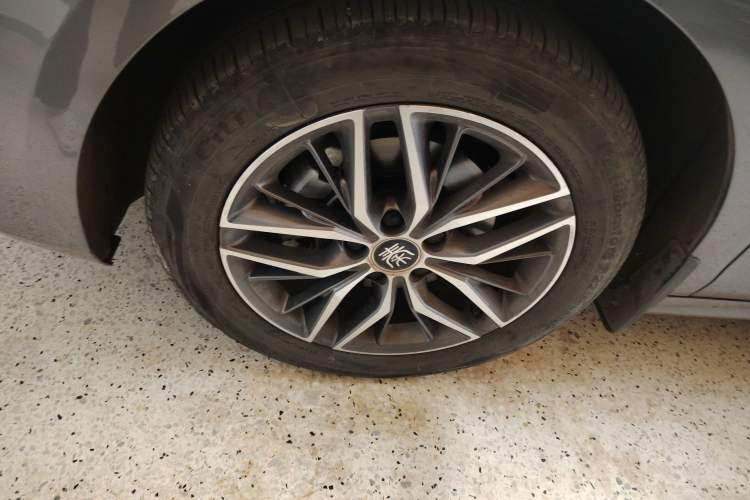 Used BYD Qin PLUS 2024 Honor Edition EV 510KM Leading Model