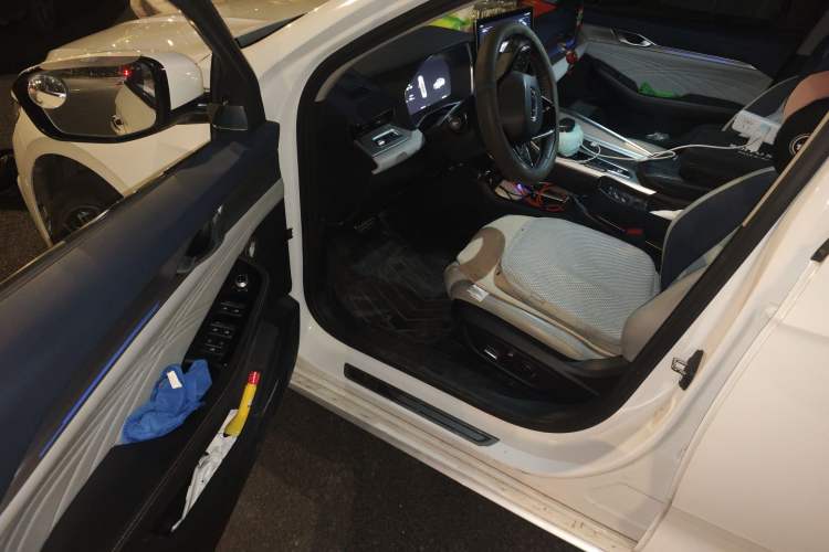 Used Geely Auto Preface 2021 2.0TD Designer's Recommended Edition
