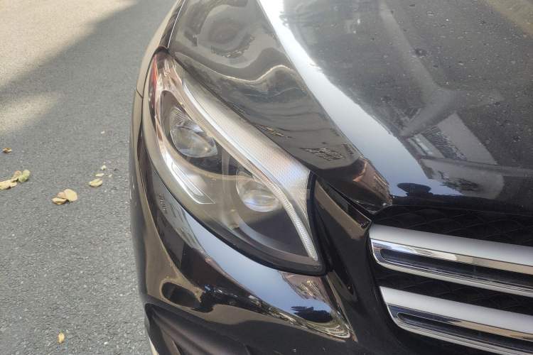 Used Mercedes-Benz GLC 2018 Refreshed GLC 300 4MATIC Dynamic Edition Right Front Headlight