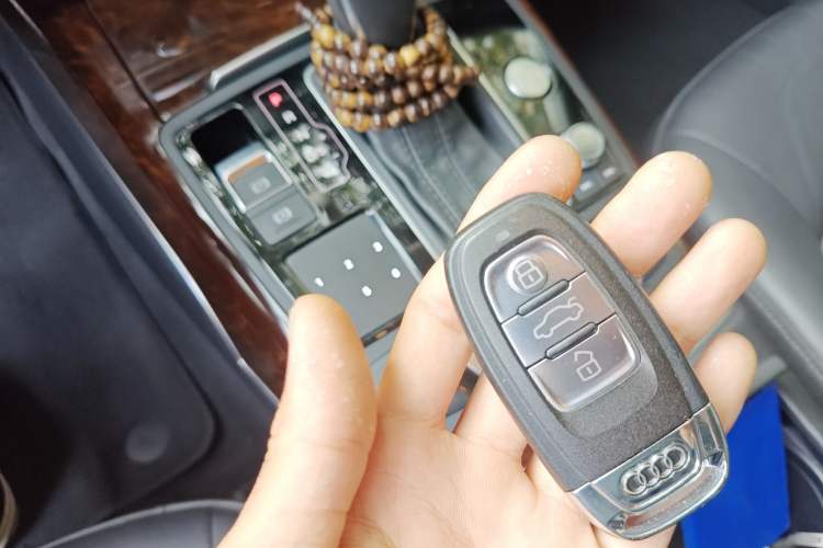 Used Audi A6L 2017 30 FSI Comfort Model
