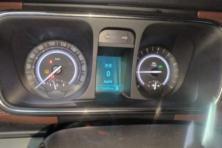 Used Buick GL8 2017 25S Comfort Version China V Standard Instrument Cluster